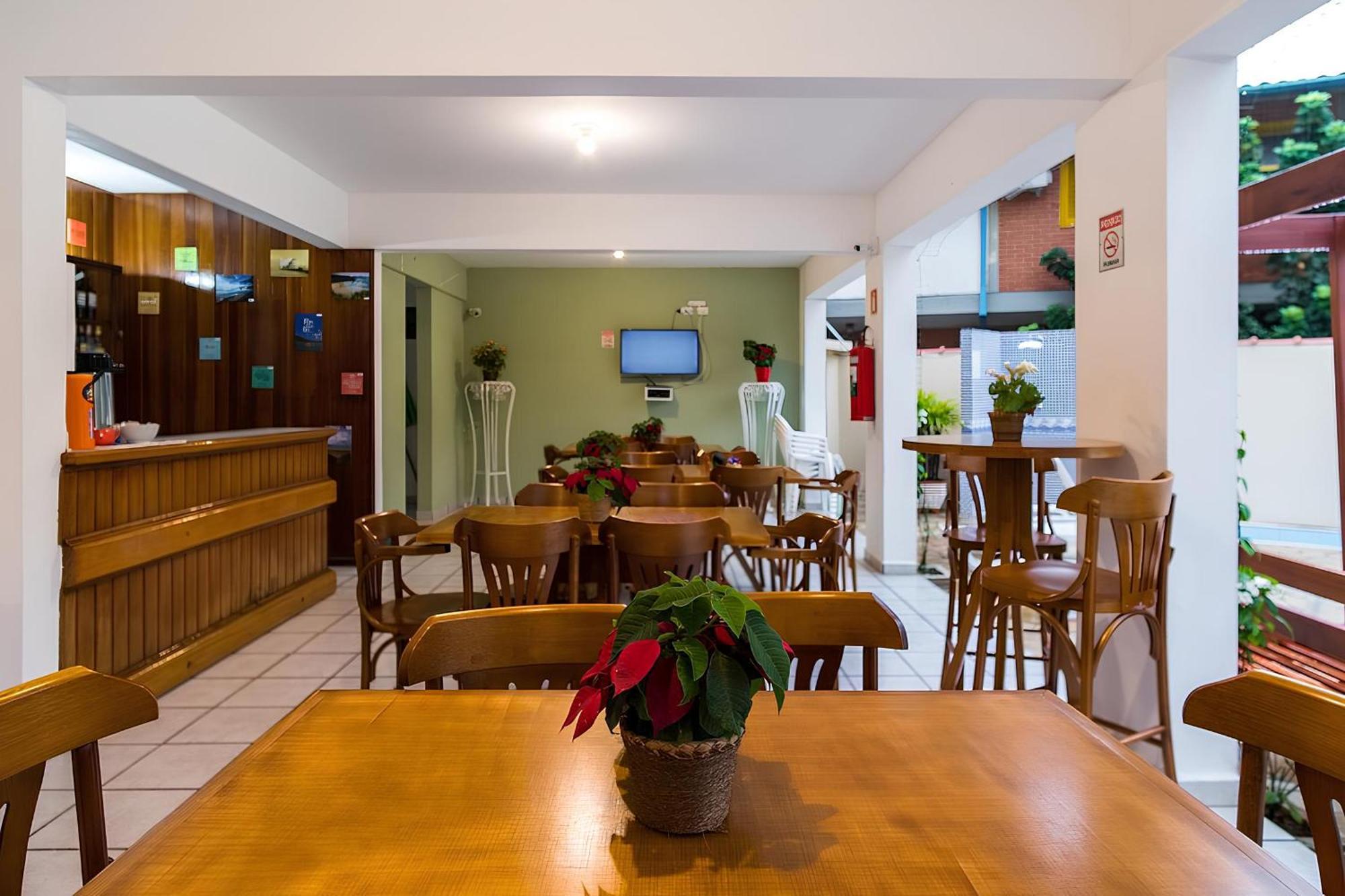Hotel Ponta Das Toninhas Ubatuba Bagian luar foto