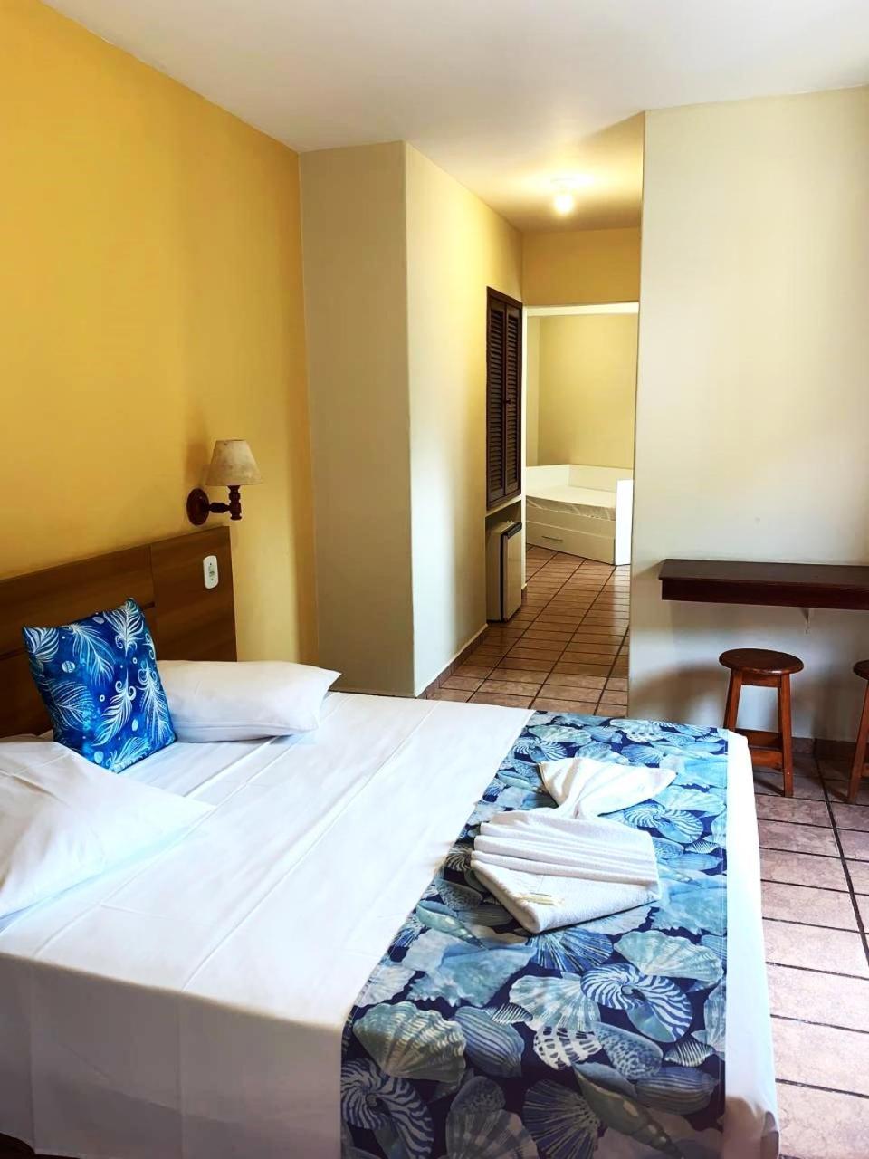 Hotel Ponta Das Toninhas Ubatuba Bagian luar foto