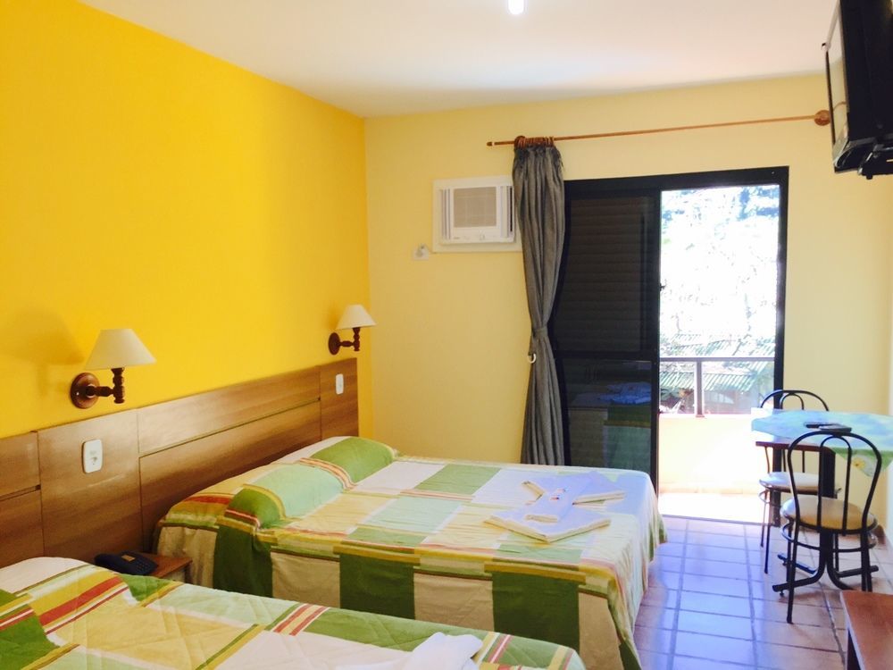 Hotel Ponta Das Toninhas Ubatuba Bagian luar foto