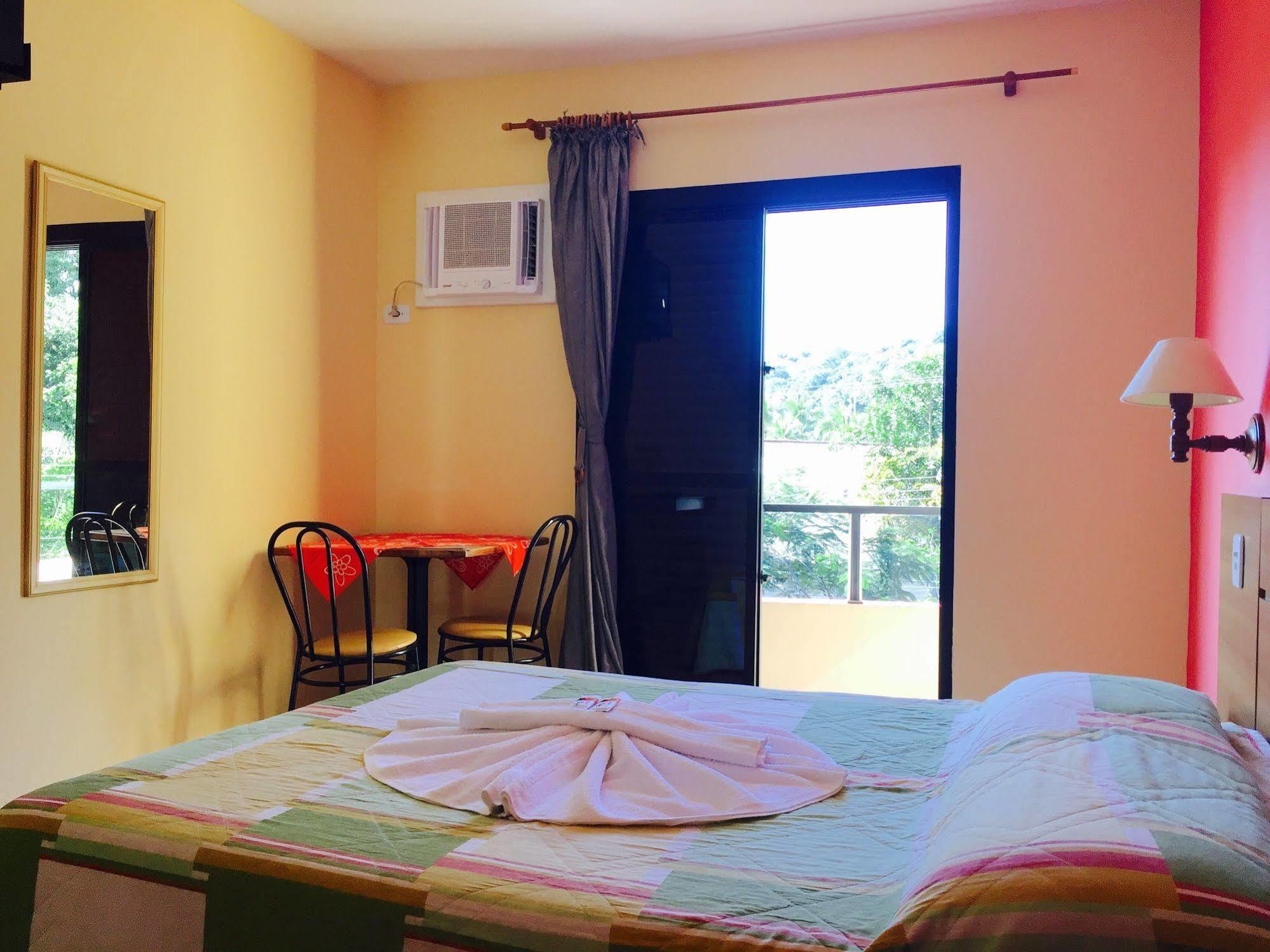 Hotel Ponta Das Toninhas Ubatuba Bagian luar foto