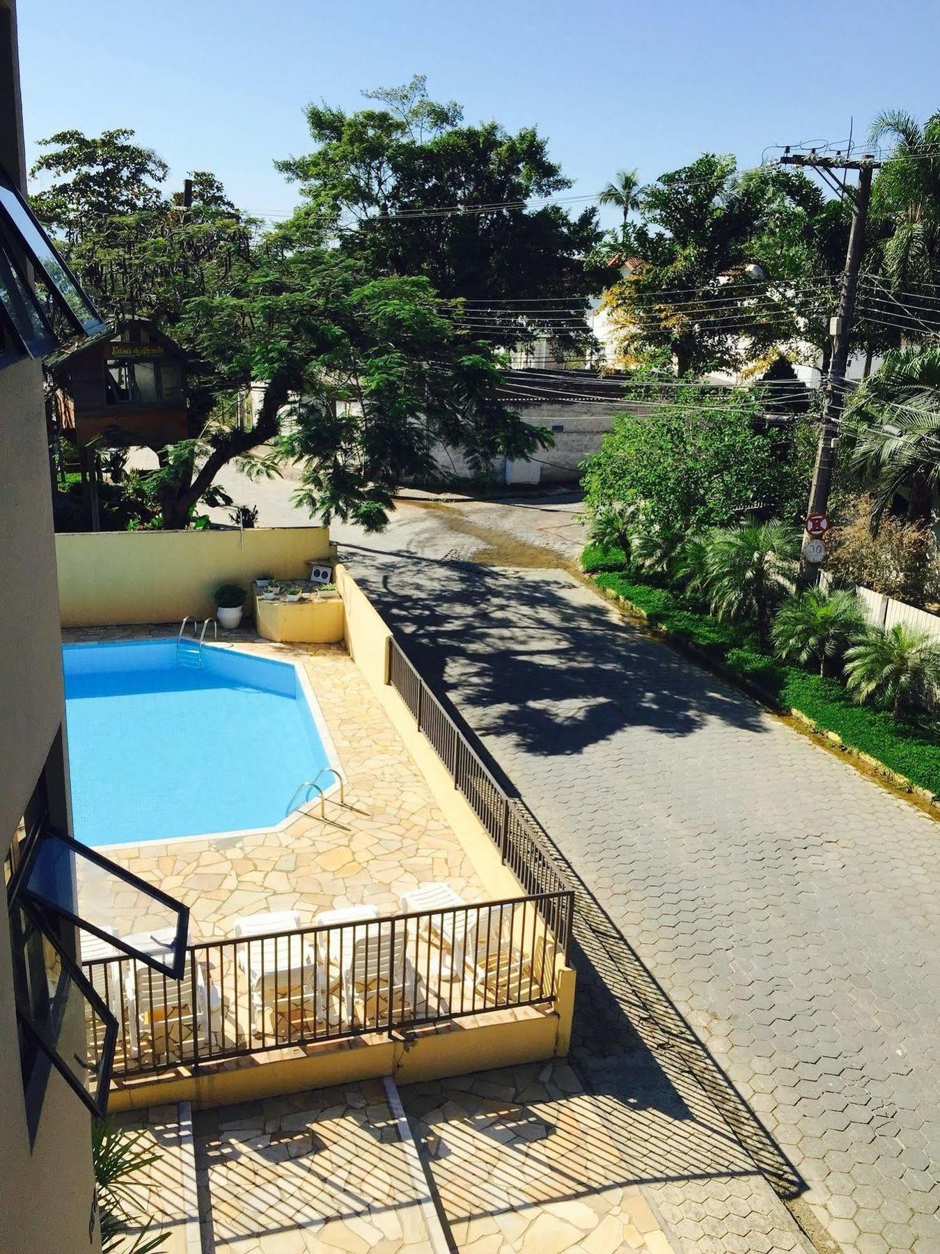 Hotel Ponta Das Toninhas Ubatuba Bagian luar foto