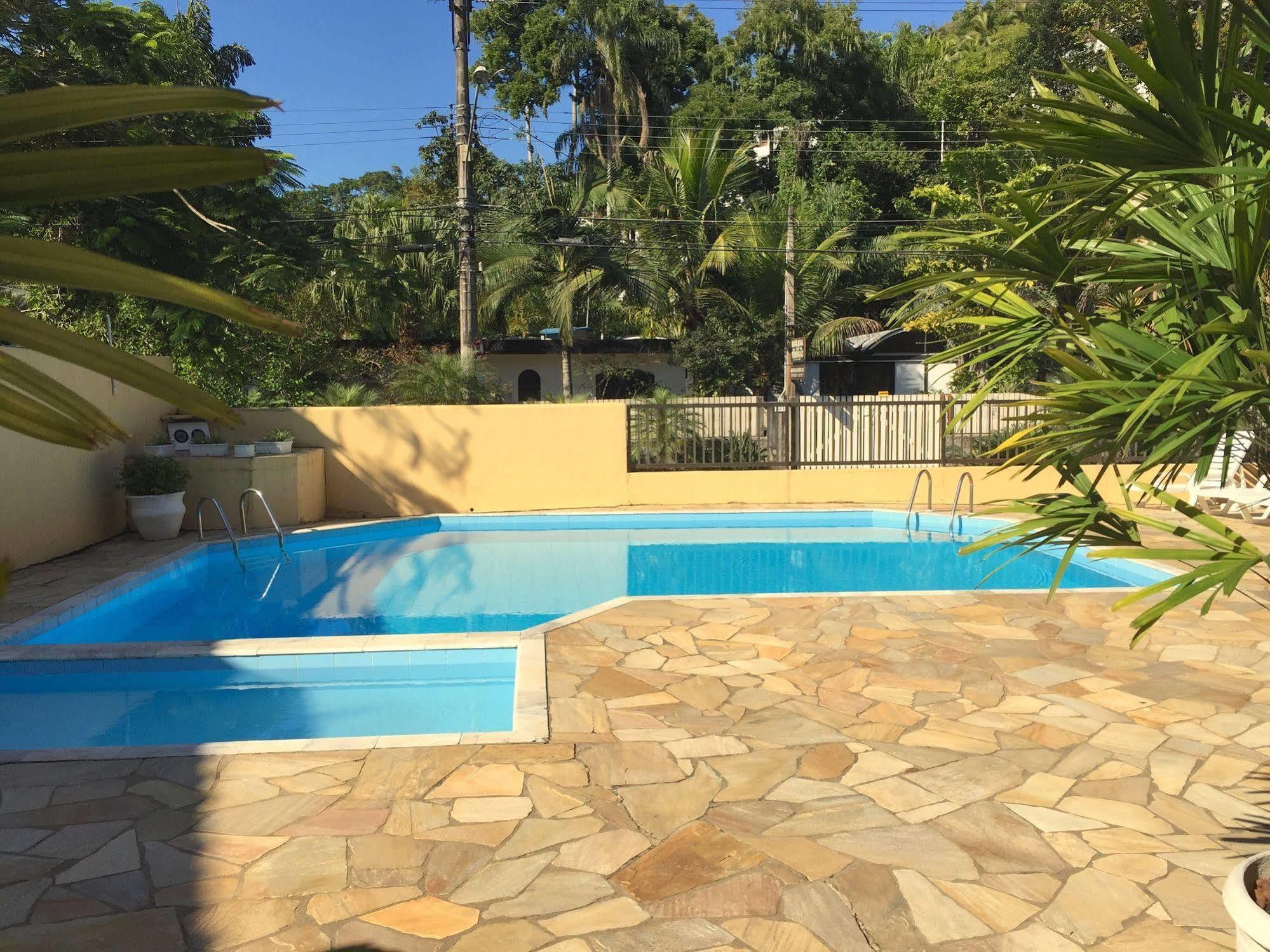 Hotel Ponta Das Toninhas Ubatuba Bagian luar foto